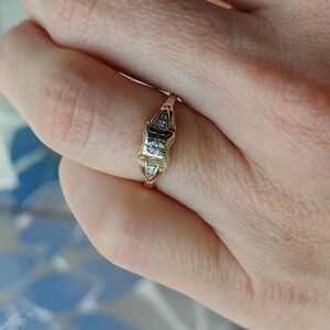 Antique 14k diamond ring